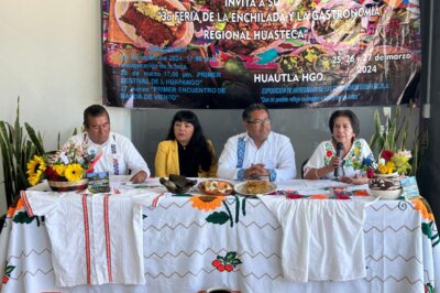 Sabor y tradición se unen en la tercera edición de la Feria de la Enchilada en Huautla