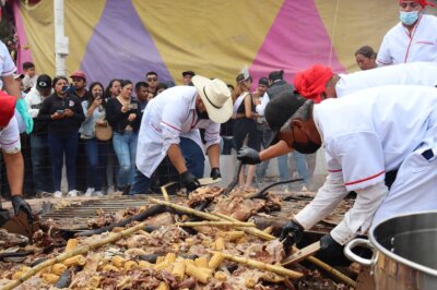 Actopan se luce: Destapan la barbacoa más grande de México